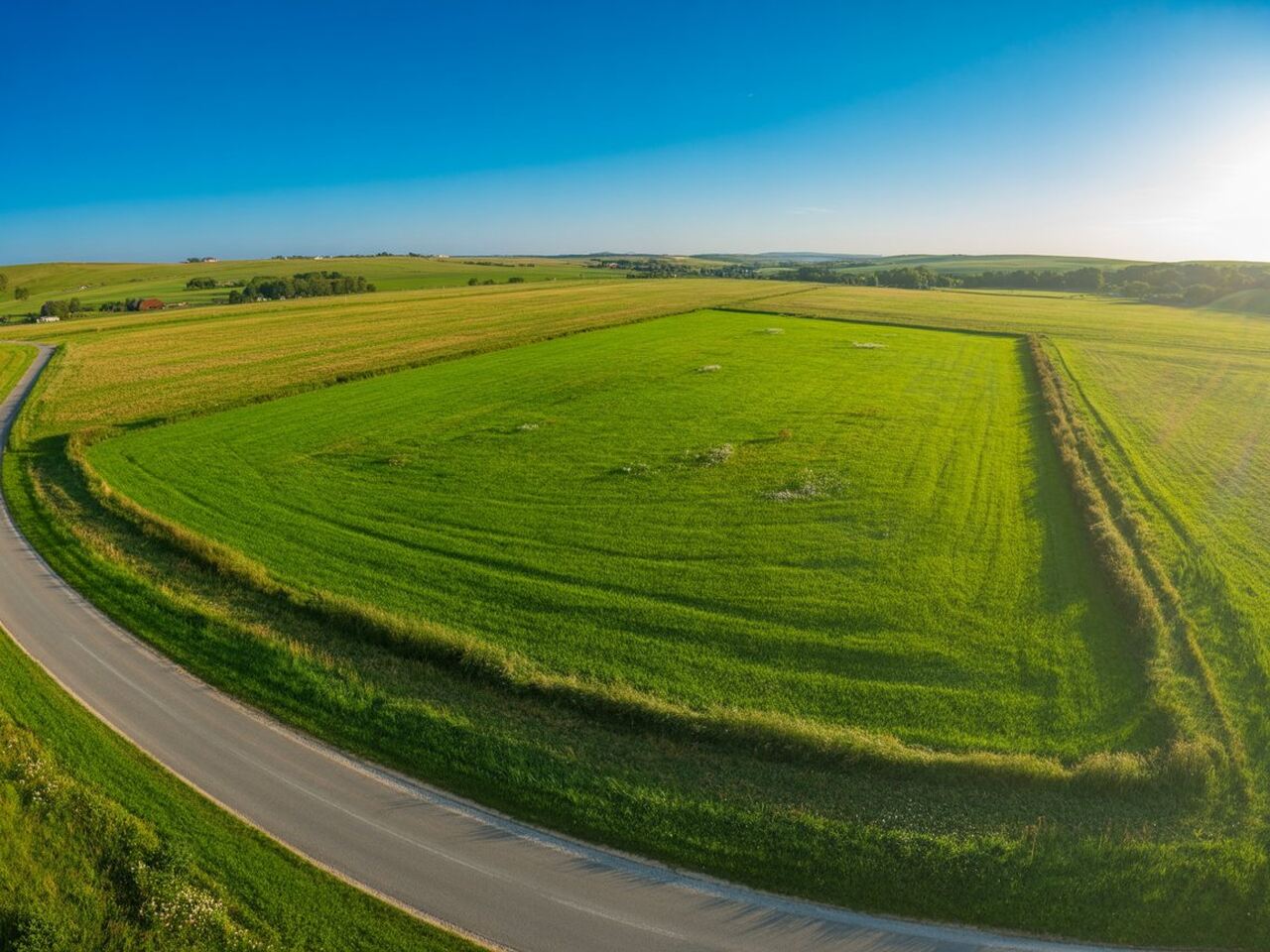 działka budowlana pod dom jednorodzinny_Easy-Resize.com
